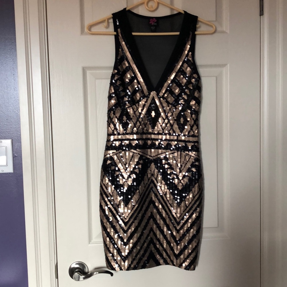 Gold and black party cocktail dress (NWOT)